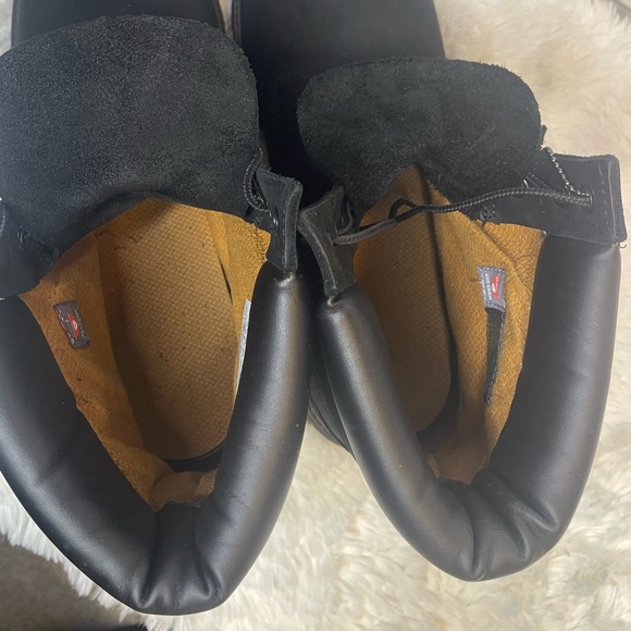 Timberland® Classic 6-Inch Waterproof Men’s Boot Size 13 - Picture 10 of 16